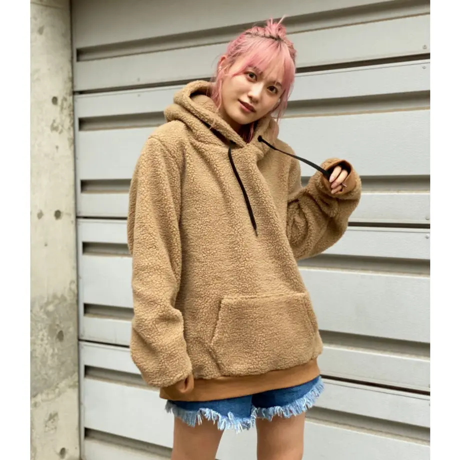 6163cf4851244e04deb75dd4