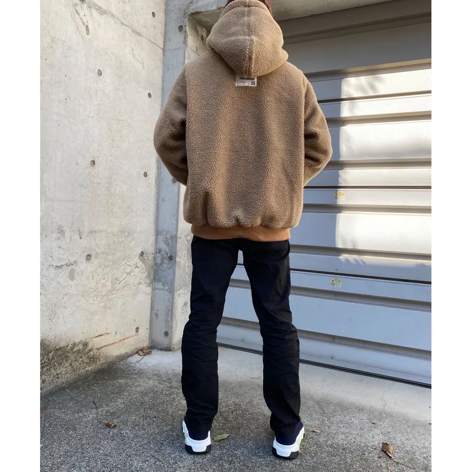 6163cf4851244e04deb75dd4