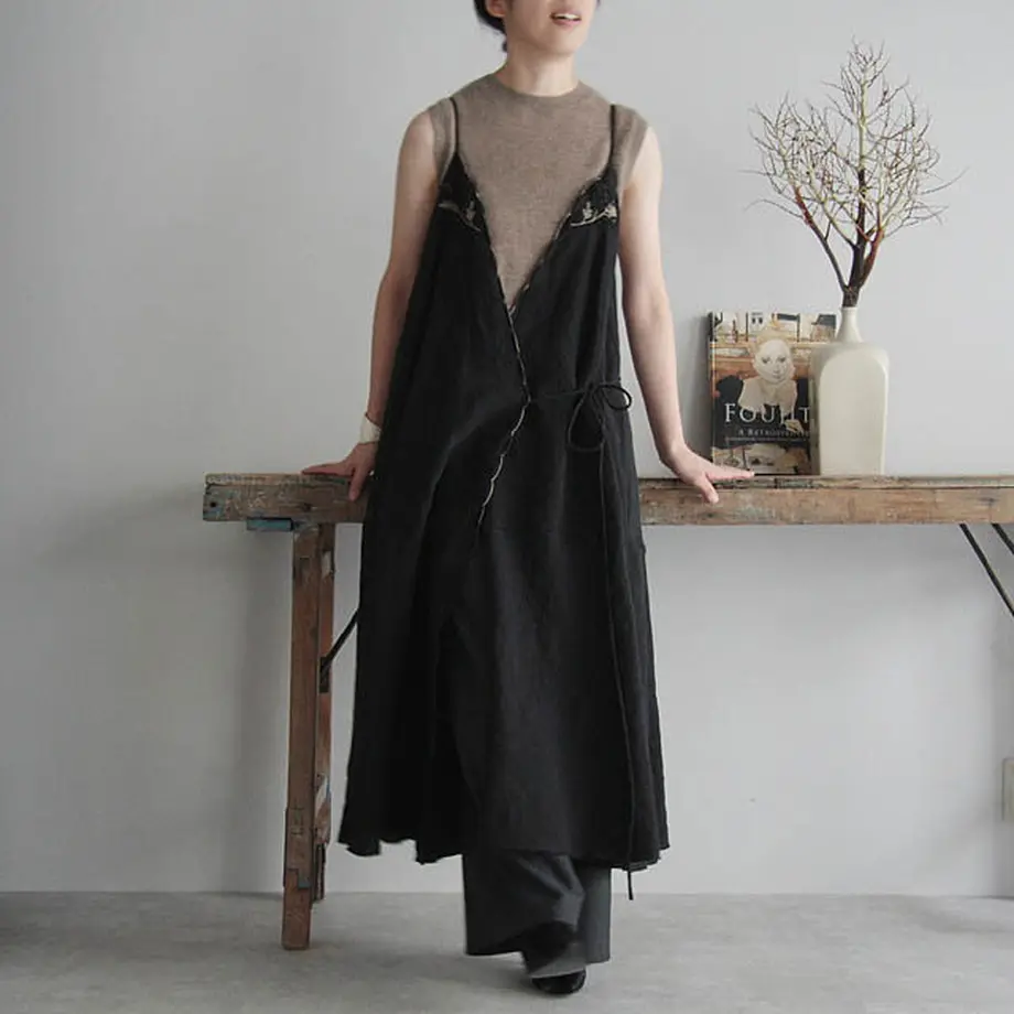 TOWAVASE Bon Voyage dress (black) | nii-B | WEB... TOWAVASE Bon Voyage dress (black) | nii-B | WEB...