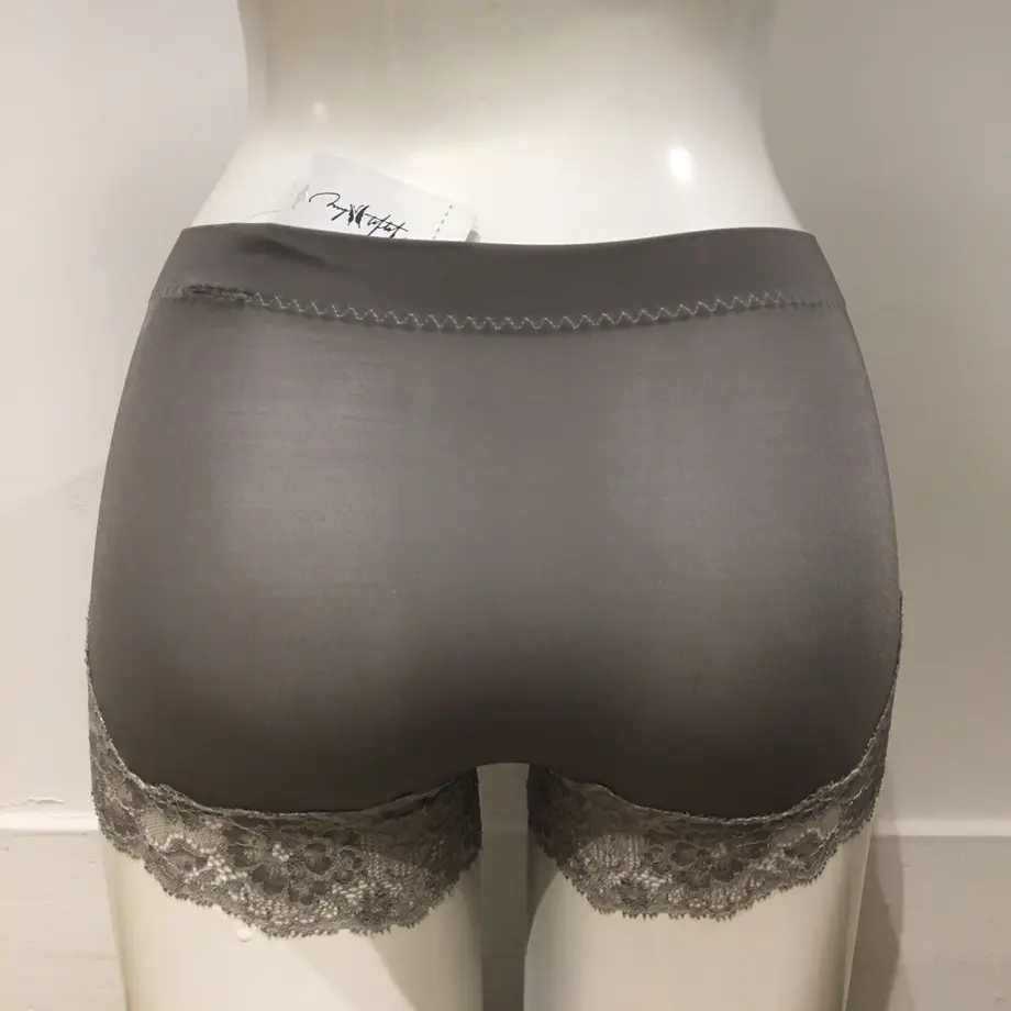 60f5842dd2ac802465485418