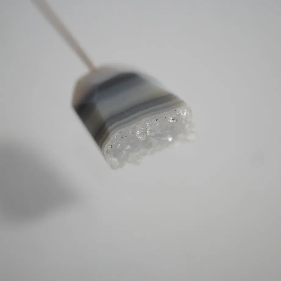 61b808e9c7258651a8273f98