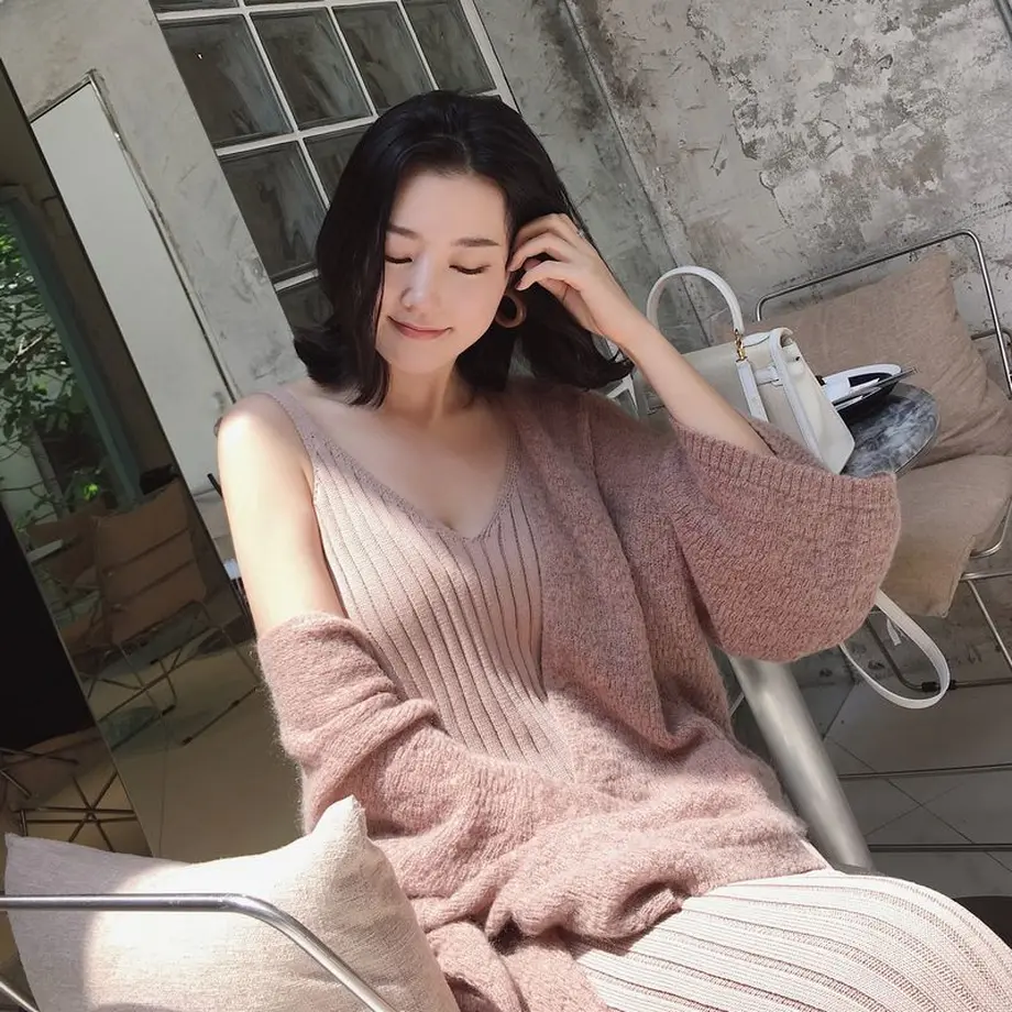 5dc0350a4813735fd96e6fe8