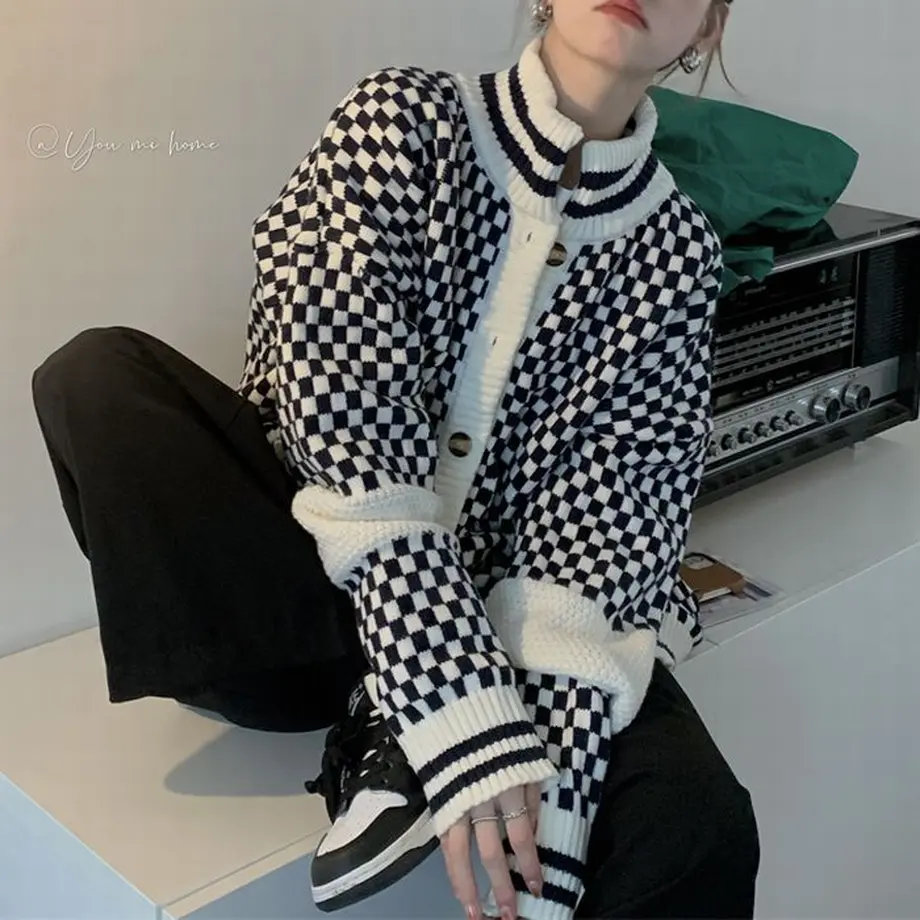 6197f11bf77c76318c1b1021