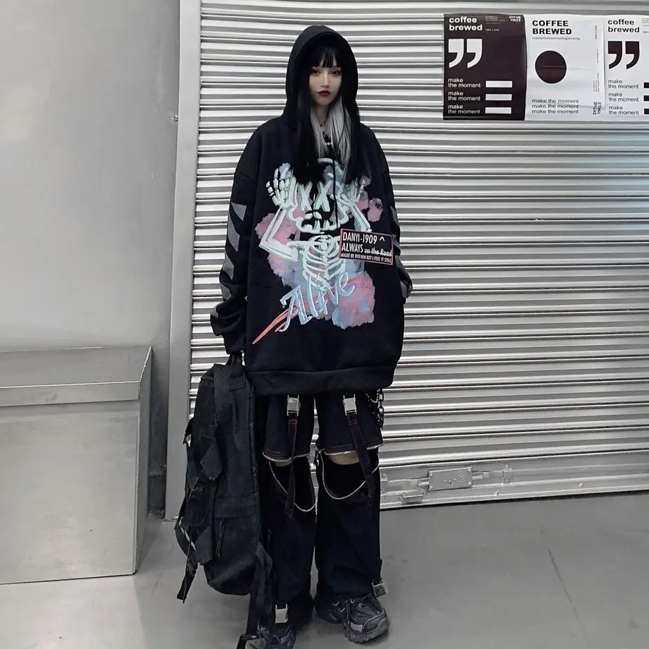 6137e34cacbcb03a5fd45beb