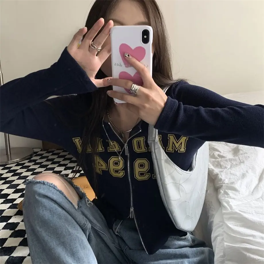 624cb8725e50a76b00f7416b