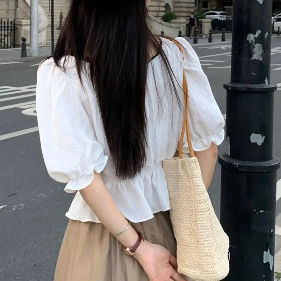 627ed8437d116176aa0155a4