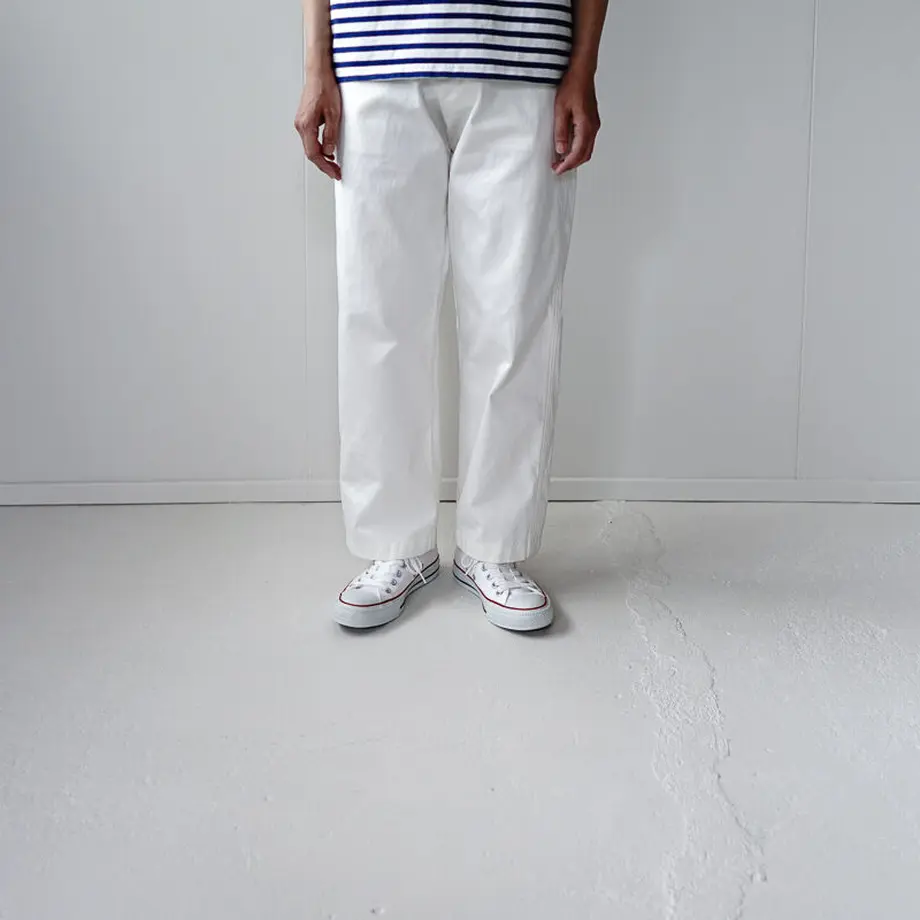 607a6157a87fc56413b2b17c