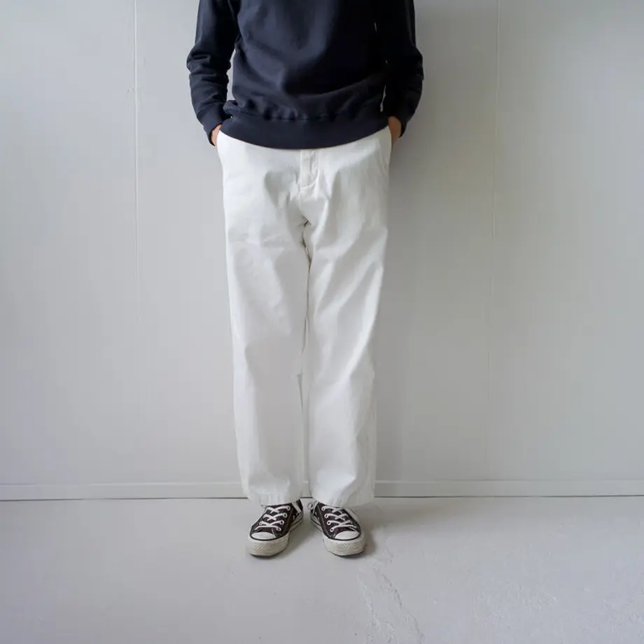 607a6157a87fc56413b2b17c