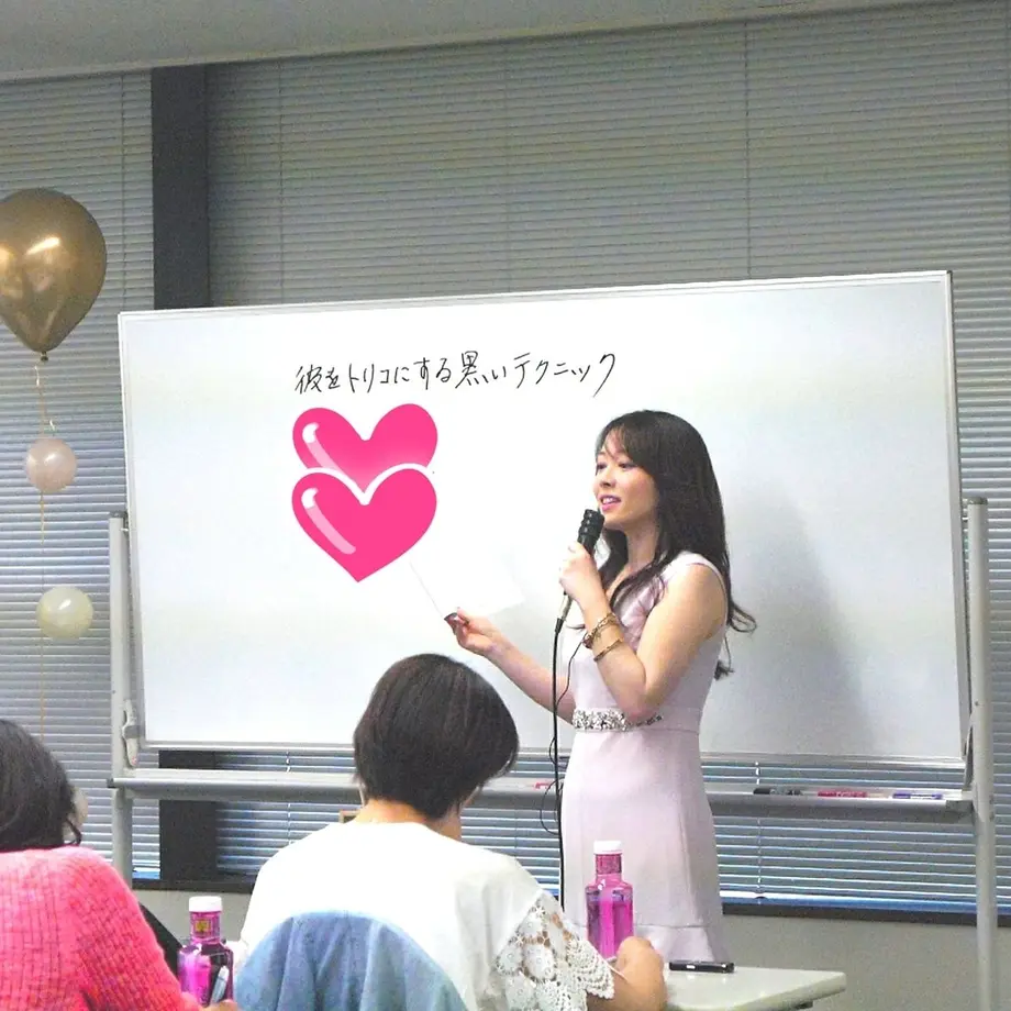 5cfbc79ecd732c6b1d4085cc