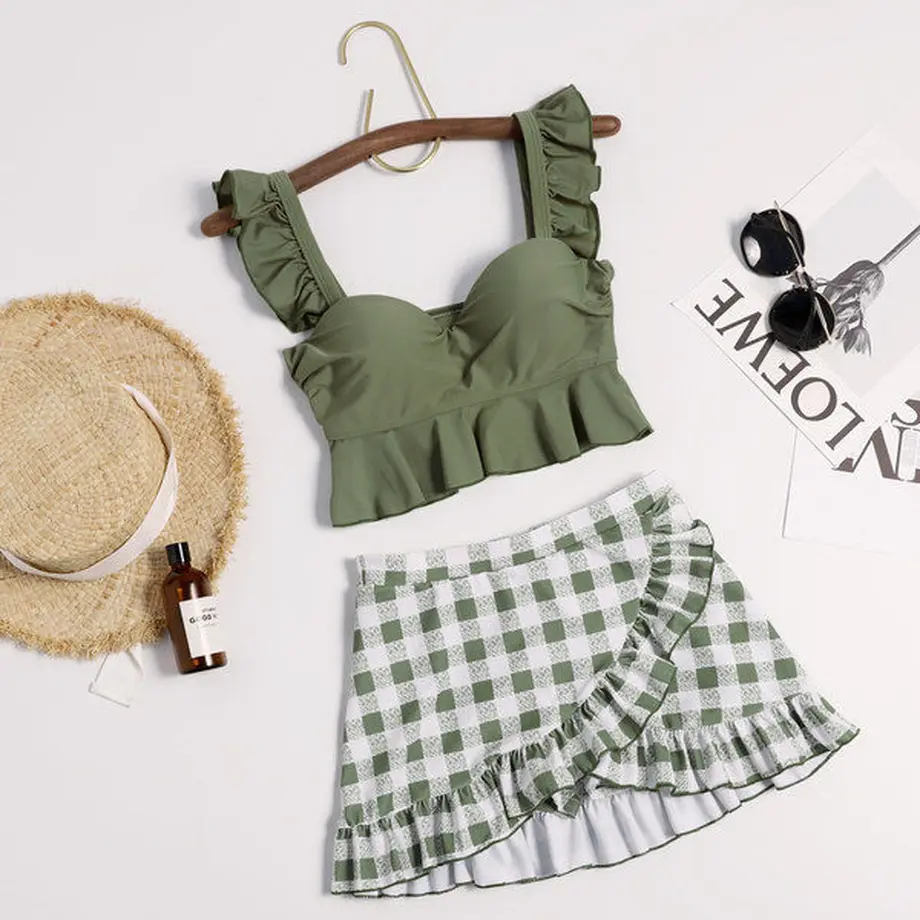 水着 ビスチェビキニとアシンメトリースカートな可愛いフリルセット Hdfks