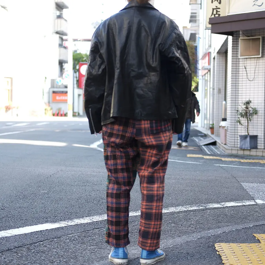 637b0c894292bf558f18095c