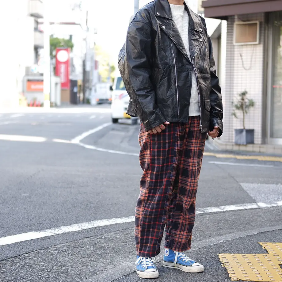 637b0c894292bf558f18095c