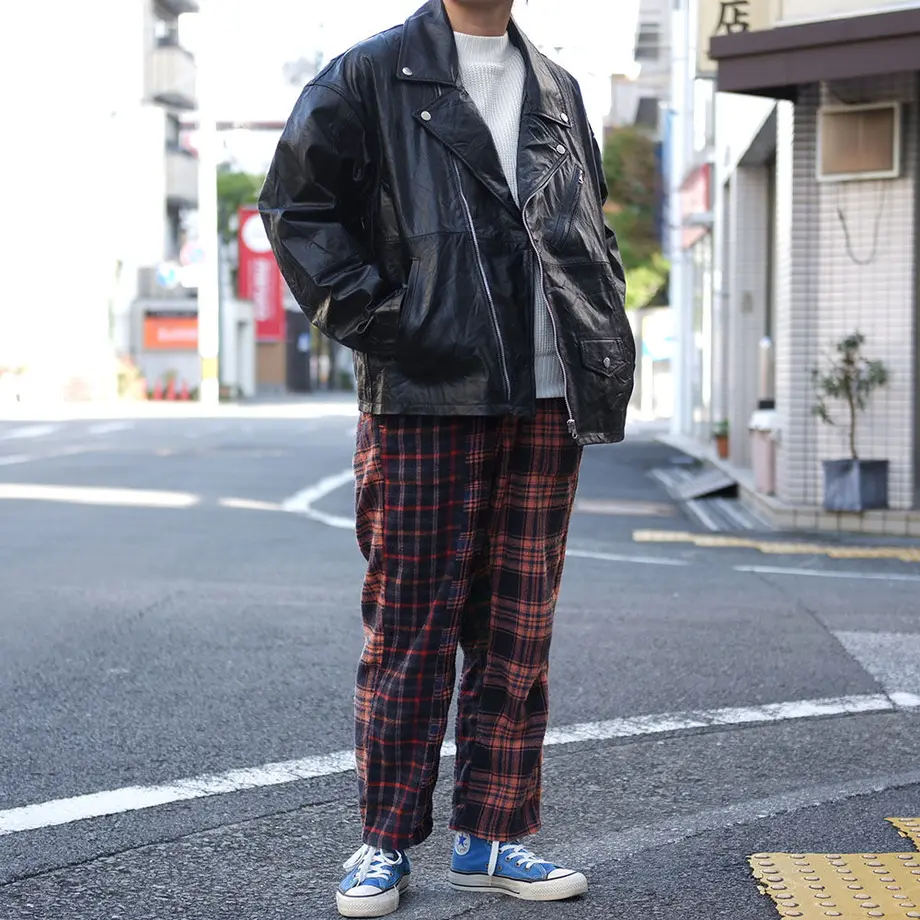 637b0c894292bf558f18095c