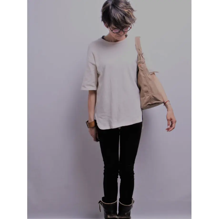 60d561a359fc7961775859ae