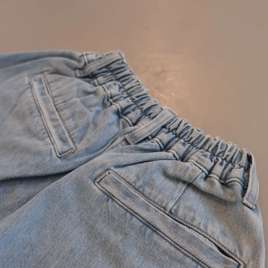 60d588f92bf901611e2d04e4