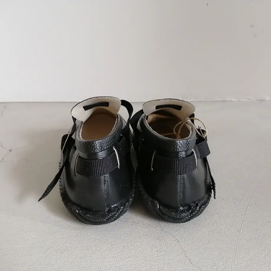 607585cf2305570985d49316