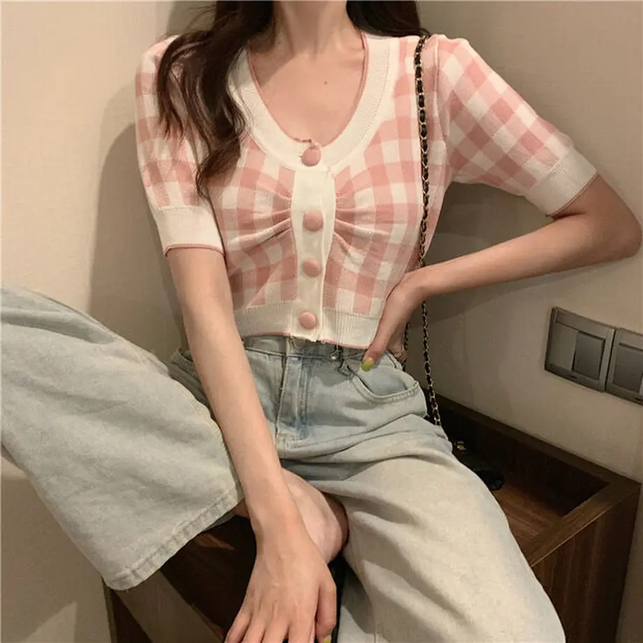 6103b9bd8696c76775b8bffc