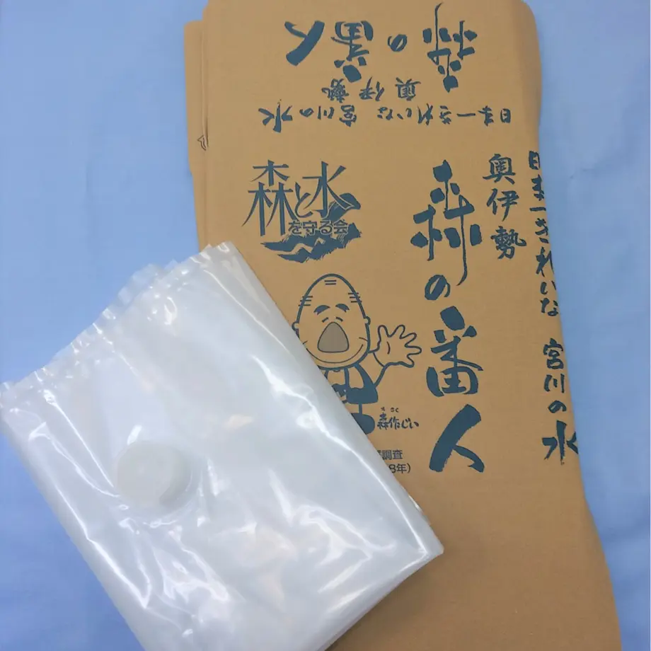 60d29ba002a58952ec47fd75