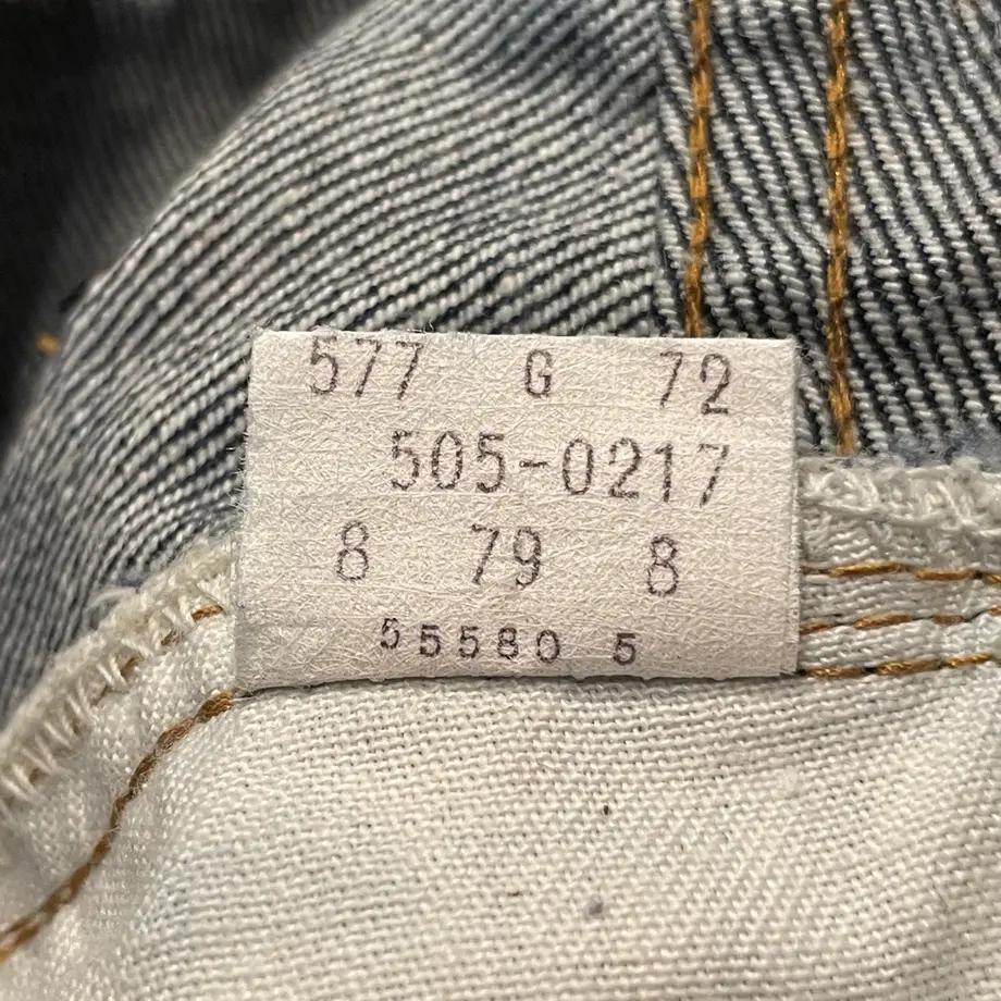 608d1a52047a9d710228fd18