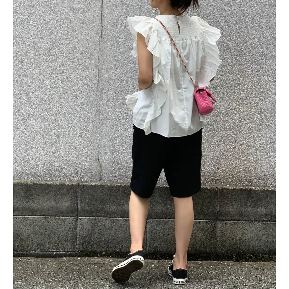 60e4256259a26c6a0759a8ee
