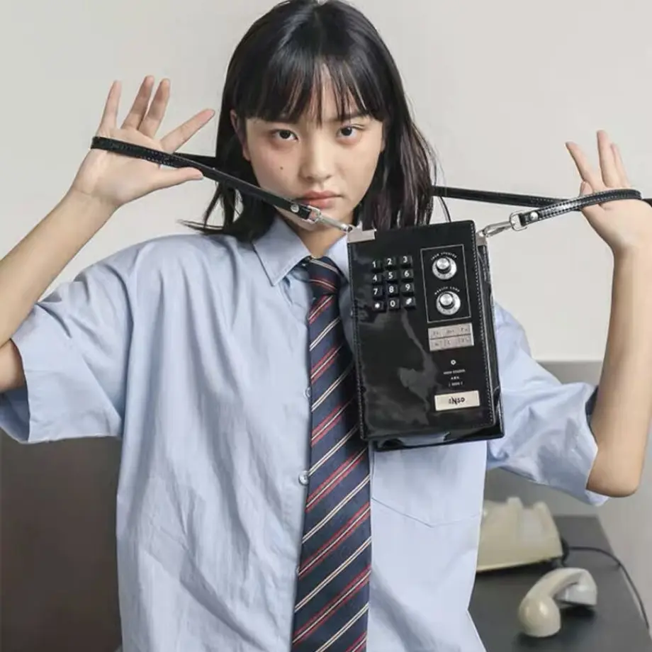 5fd885d2df51591ca87ef3eb