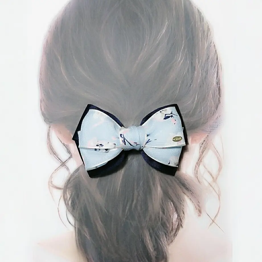 5f7bf7468f2ebd5847a0a6f2
