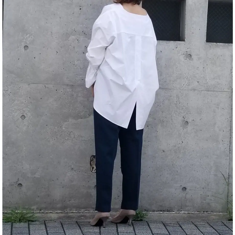 5d9948ab220e754b0eaba19e