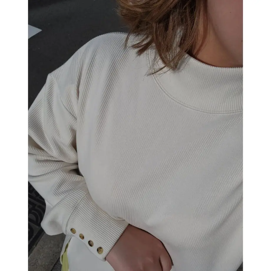 61b31c1b4adba03a576a3652