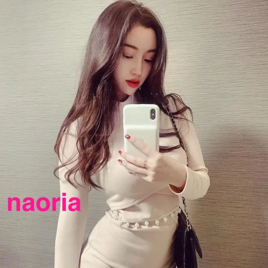 5ddff3415b18a55f1ee20a12