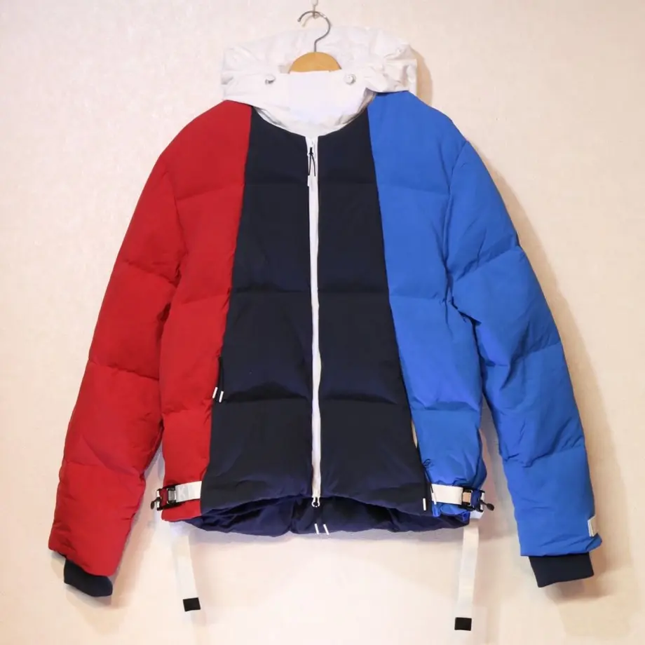 5e2561b4fa03d7142bc9ac96
