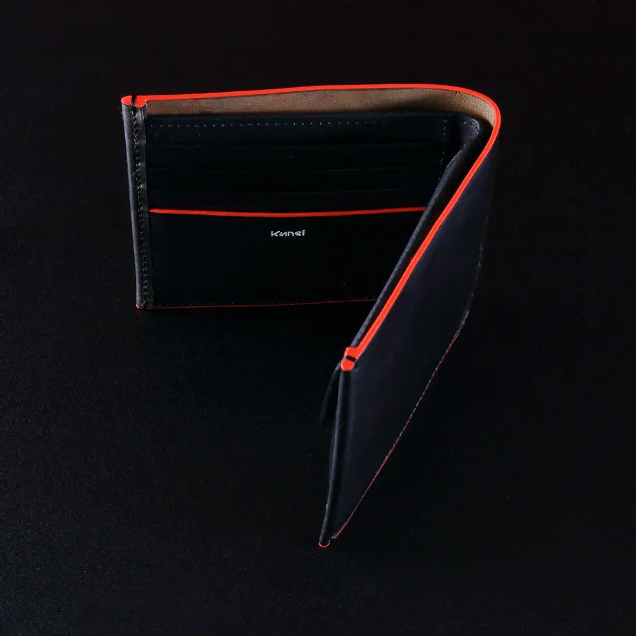 5e06d4810cc8de3030a757fe