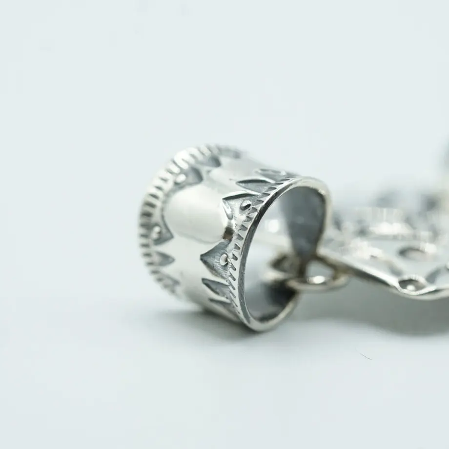 607bcd1cd263f0734a7f0d94