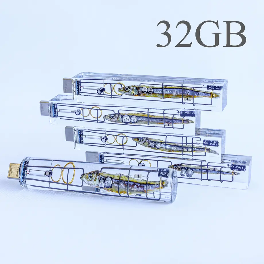 5fb90214df51594f2825a94a