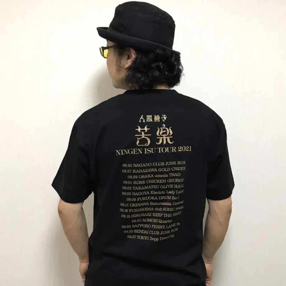 6128aa81e4943370bf34159c