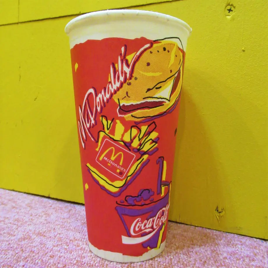 McDonald's Paper Cup Red DAISY