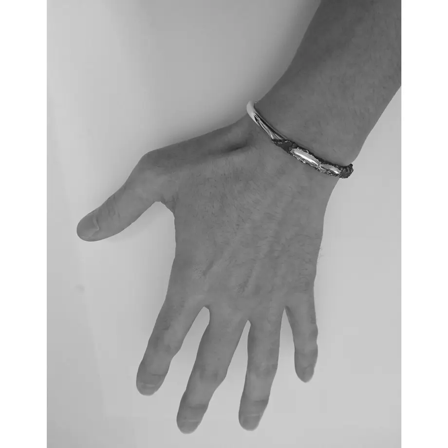 5d045792054c242452fae80a