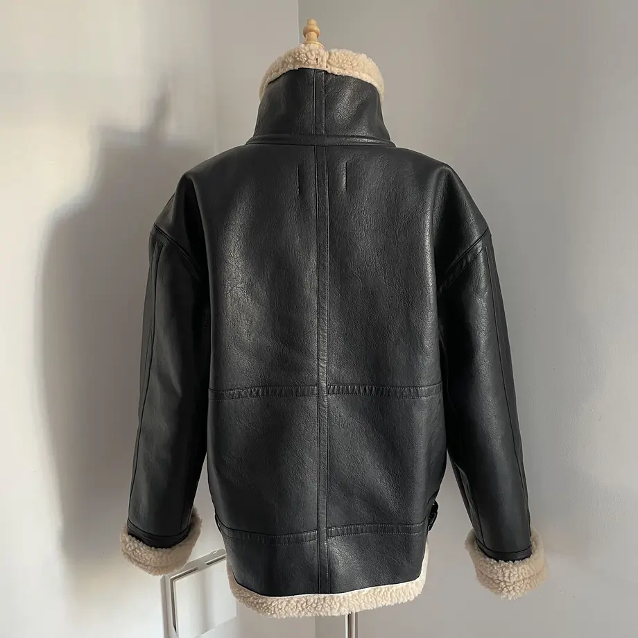 5fffa81a72eb461cb800eada