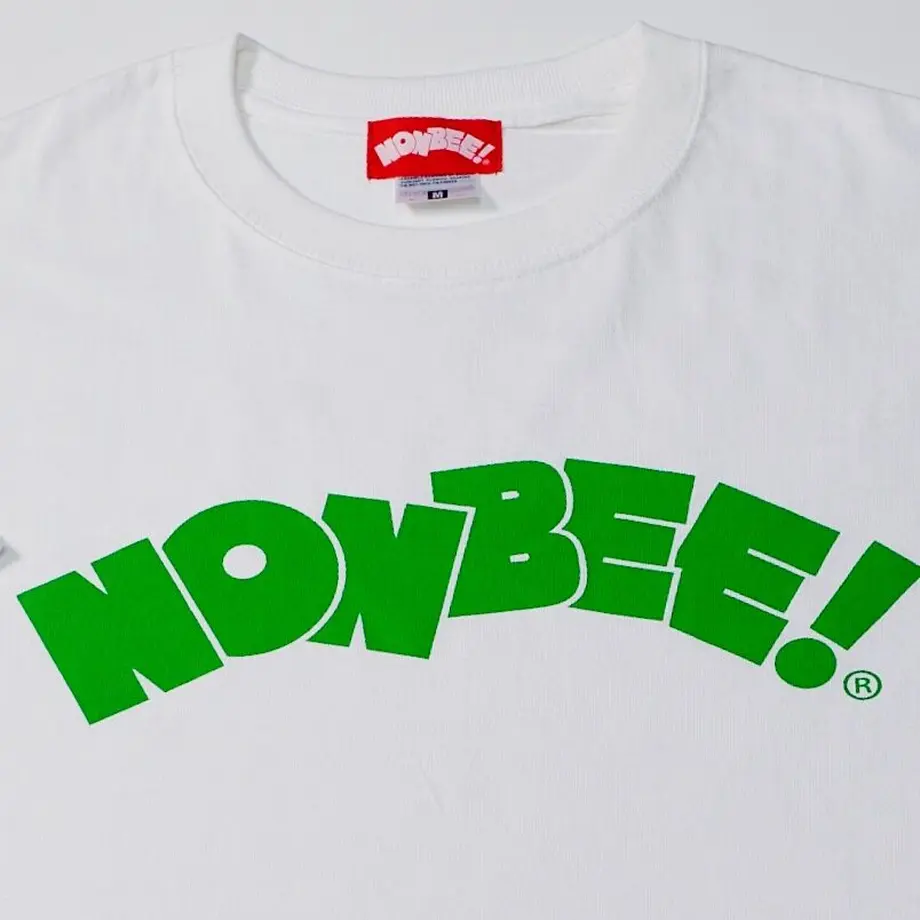 5f7de523fbe5b51ed9b6a82c