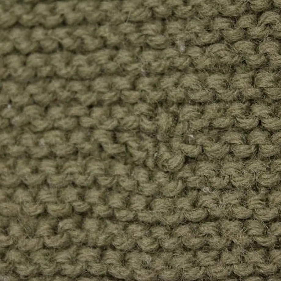 5a4251b7f22a5b70ba0012e6