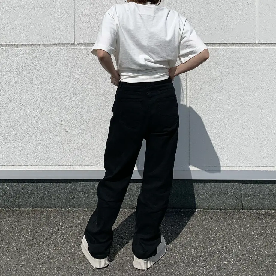 6048555d2438603adf08e31e