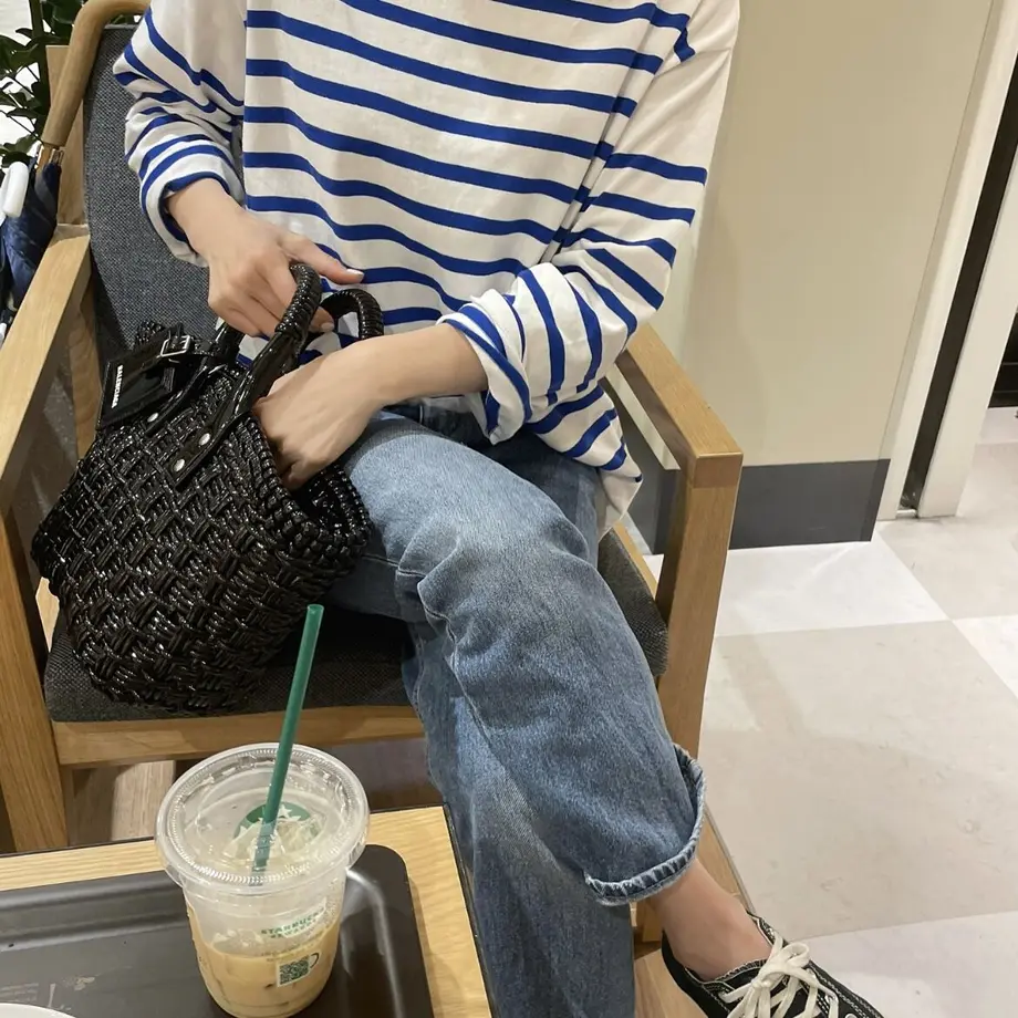 60ade6d30e24037510fd9de3