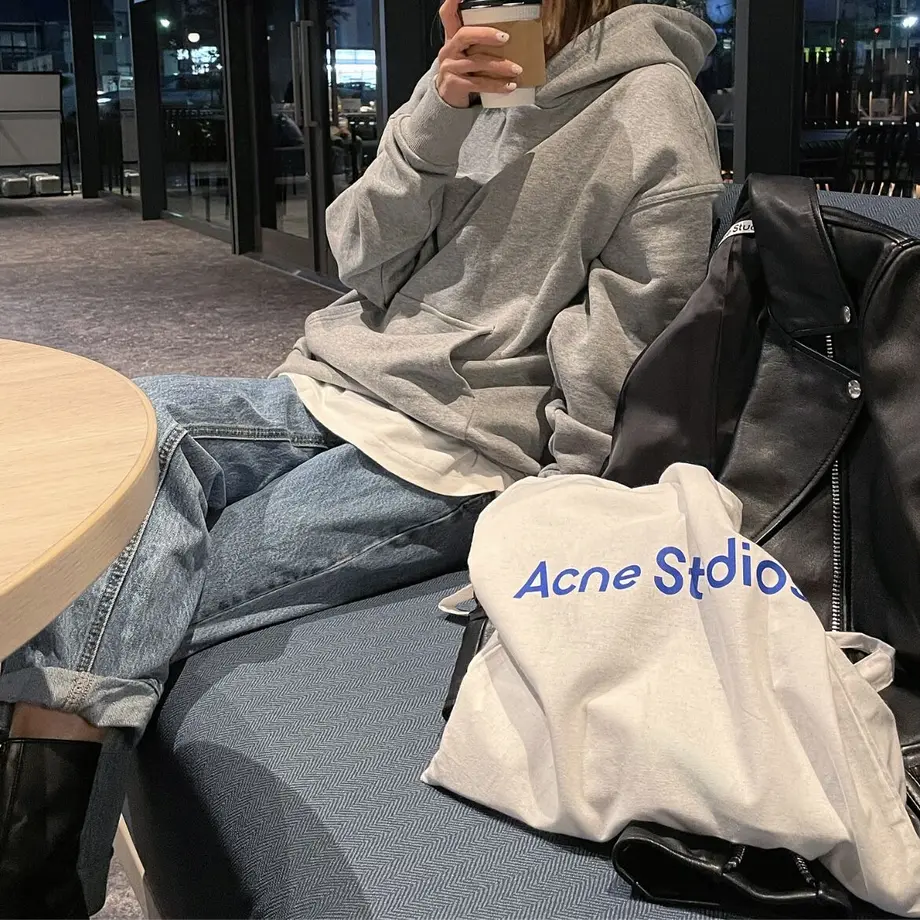 61b450aab8979f7b3727e508