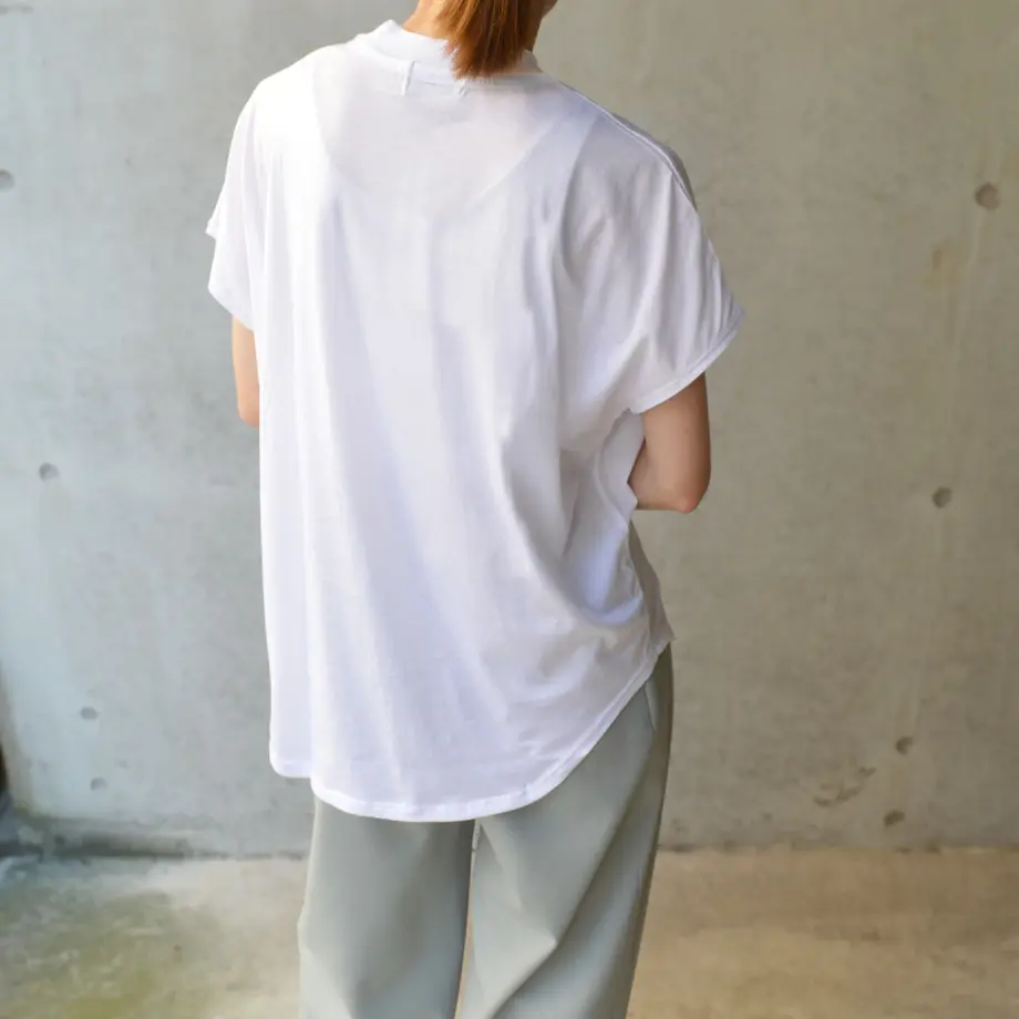 5ee969f3b5a425782152272a