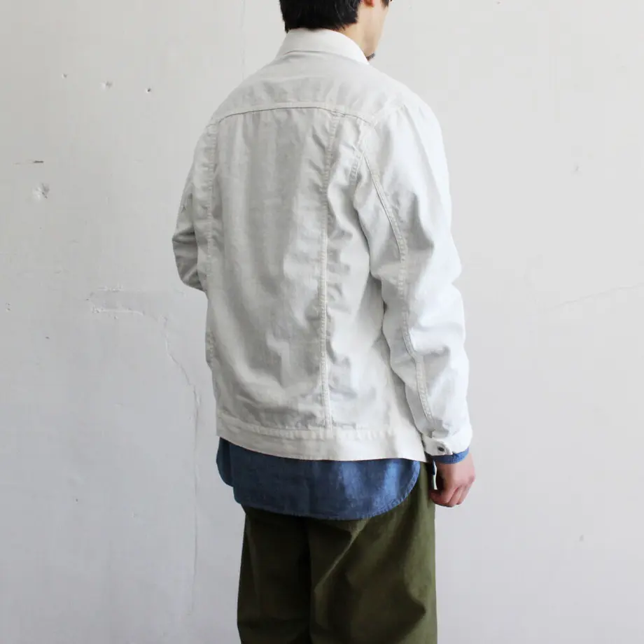 6120a82aa92a7845fad322ab
