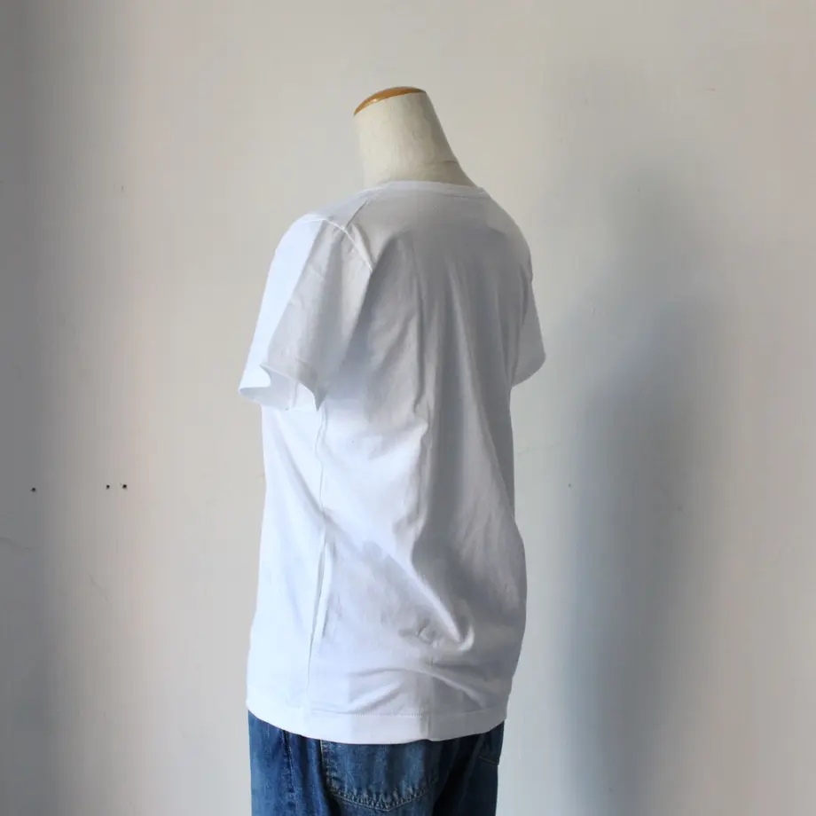 606e7b022305573e184851db