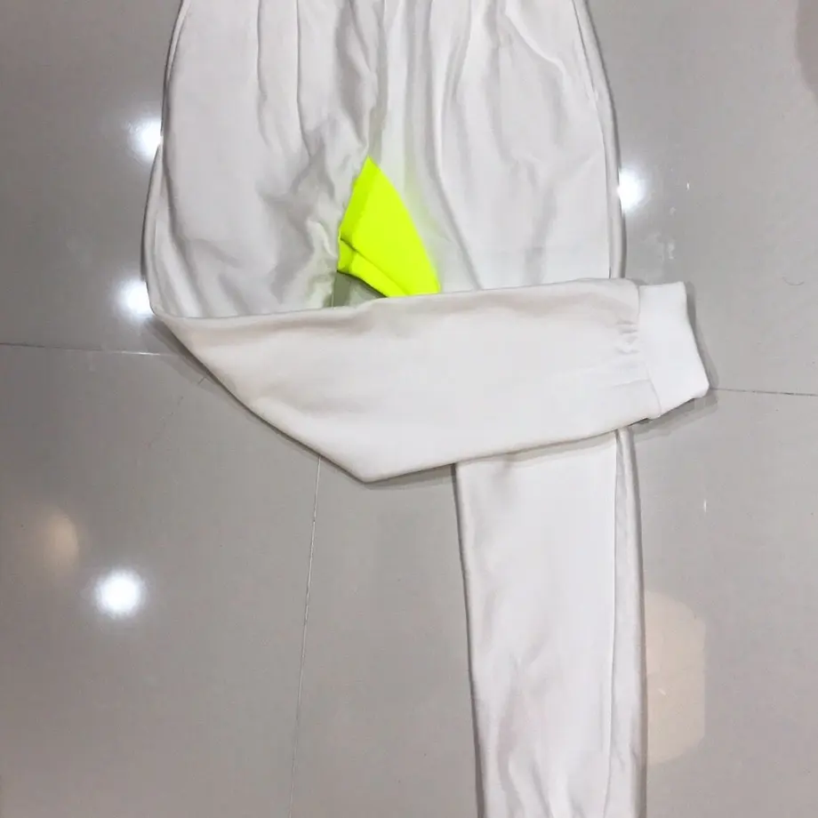 5a0523edc8f22c1f8a00147e
