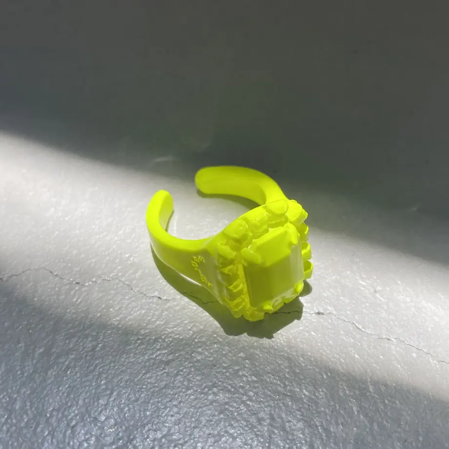 6102614856e0f146fc1bf466