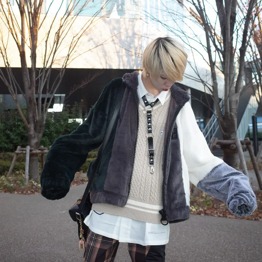 5fb771908a457236ed186bc6