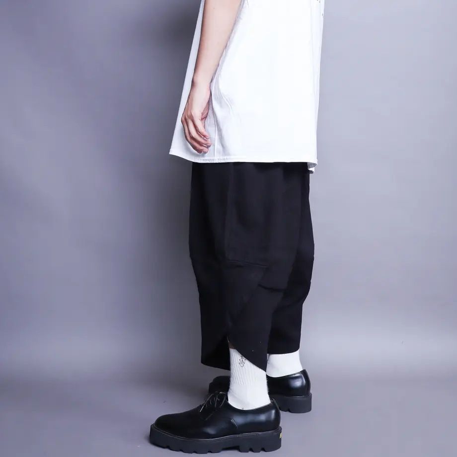 60dbfcb2561e1753a942f1a7