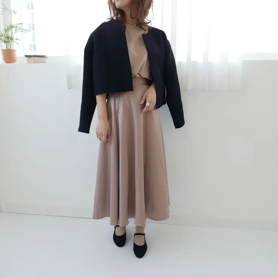 5c51b23a6870246799c5ef56